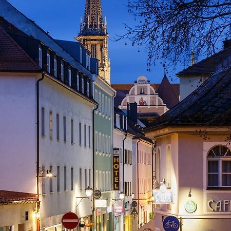 Hotel Am Peterstor Regensburg Bagian luar foto