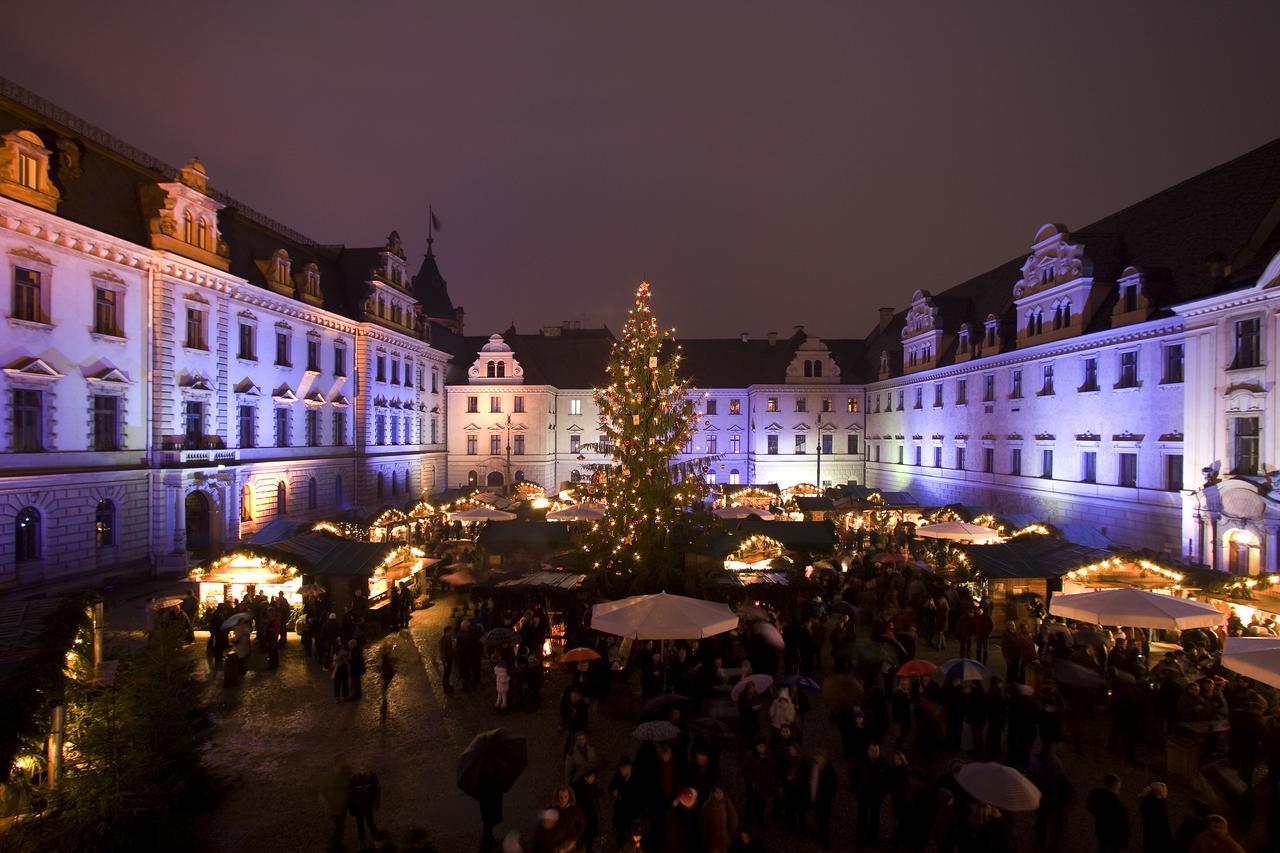 Hotel Am Peterstor Regensburg Bagian luar foto